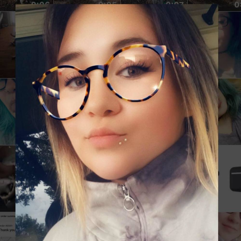 Meet your Posher, Liza